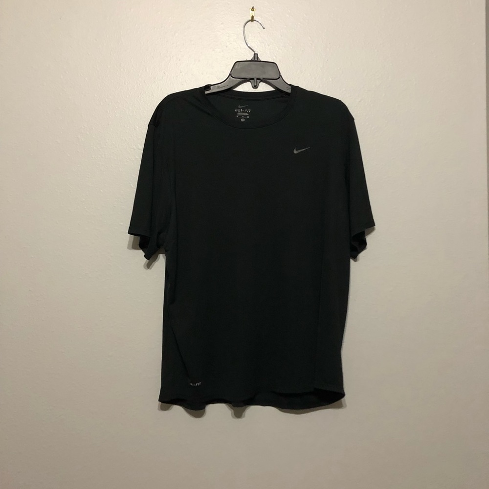 nike dri-fit shirt XL